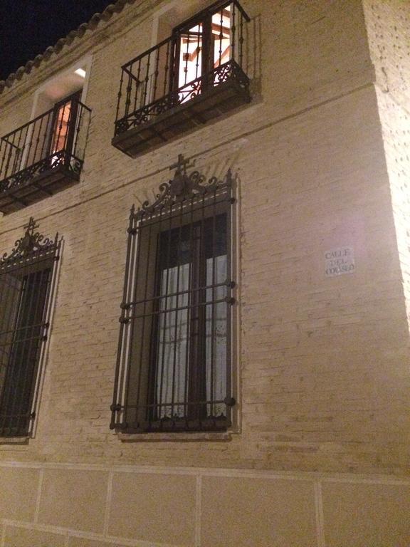 Apartamentos Coliseo Toledo Exterior photo